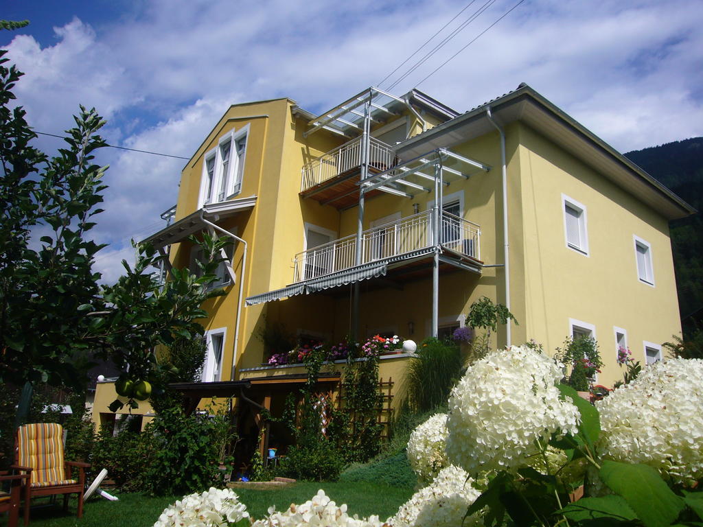 Anita Apartment 5 Flattach Luaran gambar